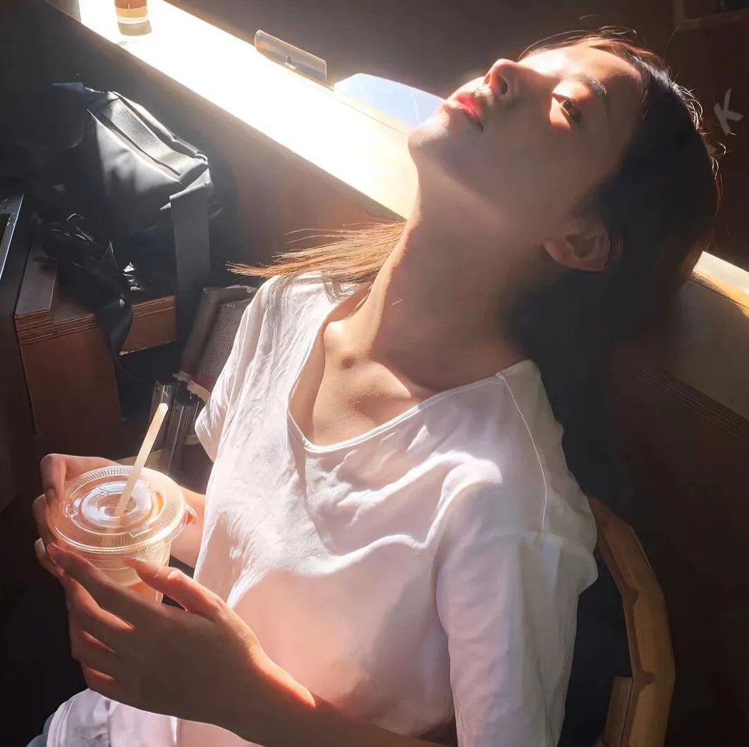 寻找简东拿